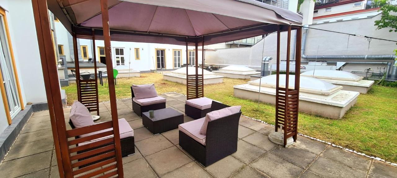 Wiener Buddha Style Flat With Inner Garden- Marzstrasse City Apartments Exteriér fotografie